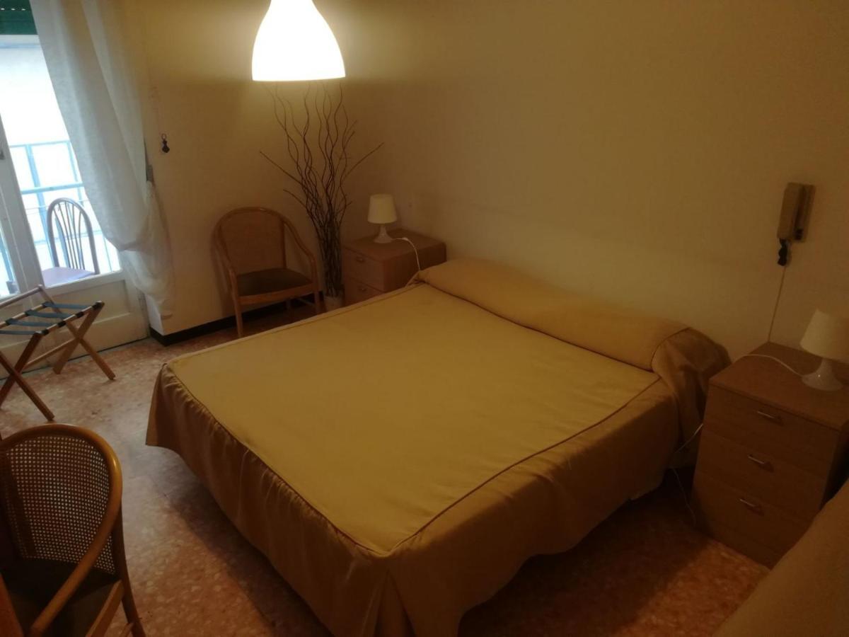 Hotel Olimpia Alassio Pokoj fotografie